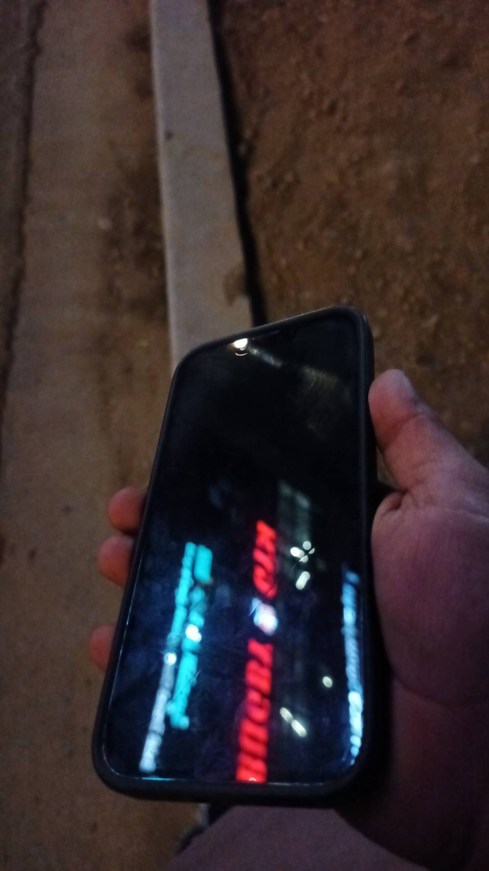 ايفون 13 برو ماكس • ٢٥٦ • ظهر مفطور