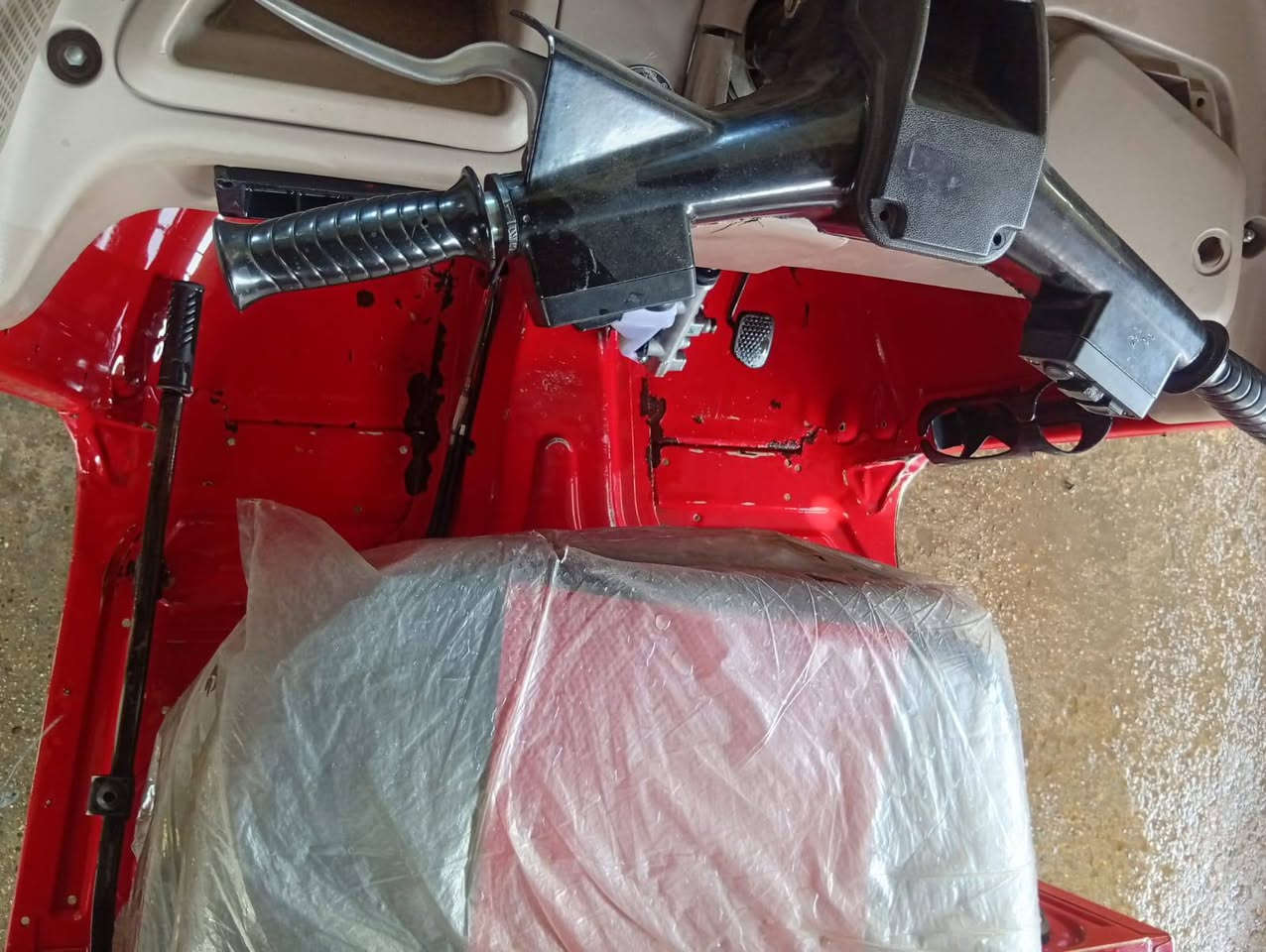 السلام عليكم تكتك مودل 22حمرة
كفالة عامة بدون حادث مبدل بوشه وبستم 
رقمة بغداد تحويل ثاني يوم سعر8800
***********
