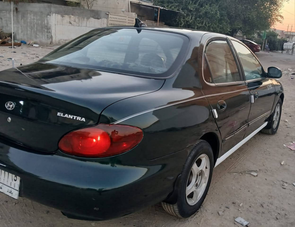 النترا  موديل 2000
اوتوماتيك  غرفته نظيفه حداديه ممتازه
مكفوله من الضربه 
تخم تاير ويل كب 
السعر 42 وبيها مجال مكاني بغداد
للاتصال ‭***********
