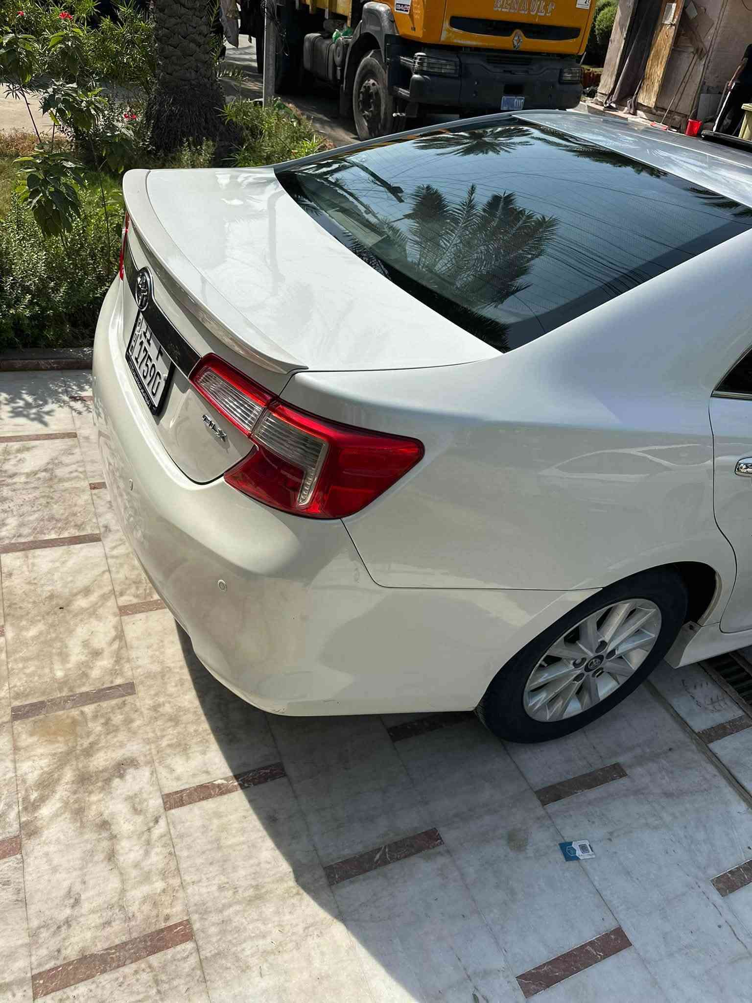كامري GLX • ٢٠١٢ • رقم بغداد