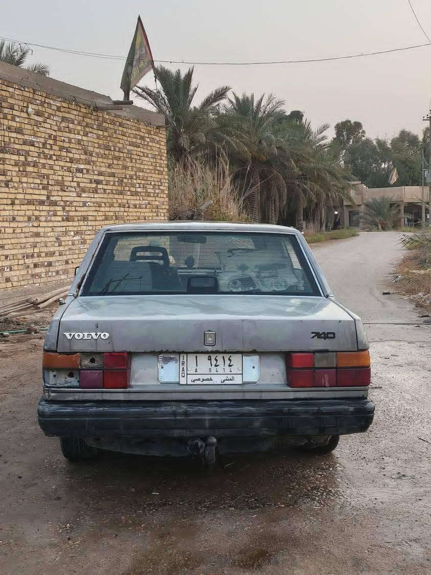 سلام عليكم سيارة فالفو لبيع او مراوس موديل 92 رقم المثنى /سعر 20 وبيه مجال قليل عنوانها بابل ناحيه الكفل . للتواصل او الاستفسار ***********

