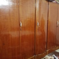 غرفة اخشاب عراقي سعر ٣٠٠ للاستفسار الاتصال على الرقم 07829732258