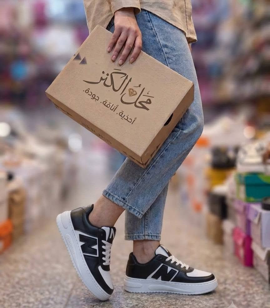 الكنز للاحذيه والحقائب النسائيه
تران شَوز بناتي 🌸 
طبي ومريح مناسب جميع الاوقات.
القياسات من37_40
العنوان الانبار قضاء هيت مقابل بلديه هيت جديده مباشرا والاستفسار *********** او *********** يوجد لدينا خدمه توصيل جميع المحافظات.
