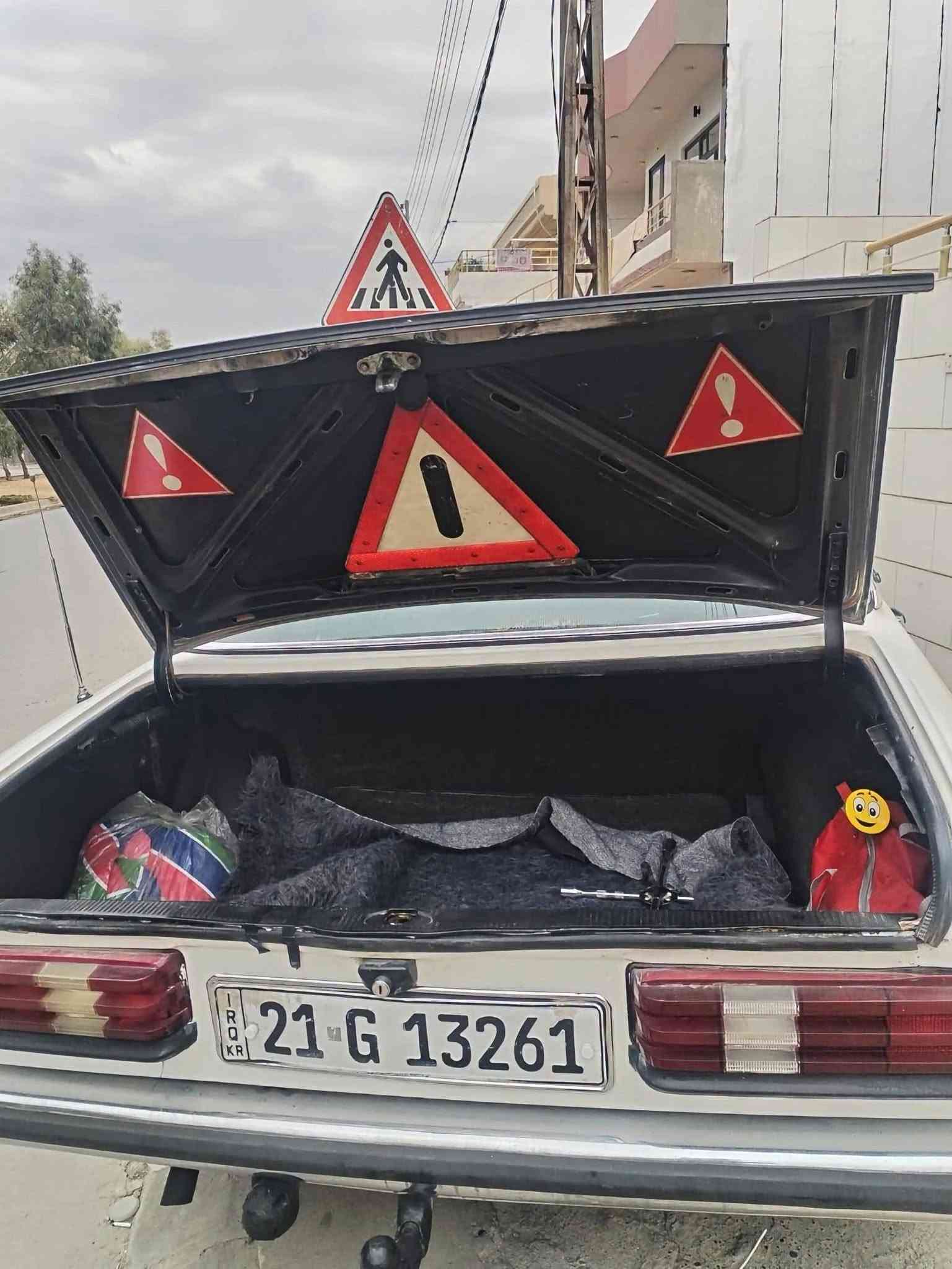 مرسيدس E230 • موديل ١٩٨٤ • كلاسيك