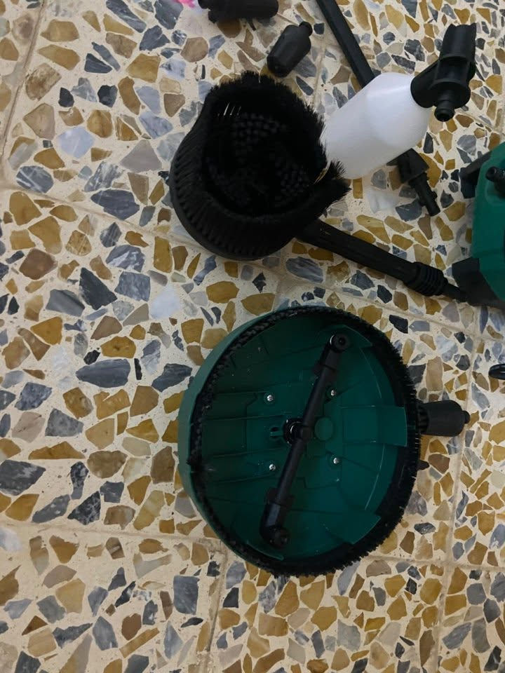 ماطور غسل للبيع سيارات او اي شي عندك فرش بيت كلهه يغسله معا ملحقات غسل كامله سعر 125وبي مجال تواصل عل رقم ***********
