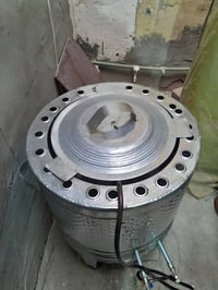 تنور للبيع حجم وسط جديد السعر 35  07724918938 الاتصال