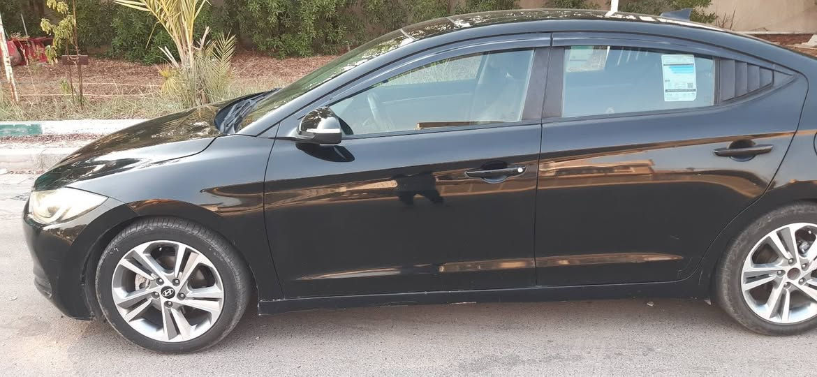 النترا مديل ٢٠١٨وارد كندي فول مواصفات محرك ٢٠٠٠دوش سيارة جاهزة مكينة كير تبريد رقم بغداد ماشيه ١٤٦كيلو السعر ١٠٦ وبيه مجال للإستفسار ***********

