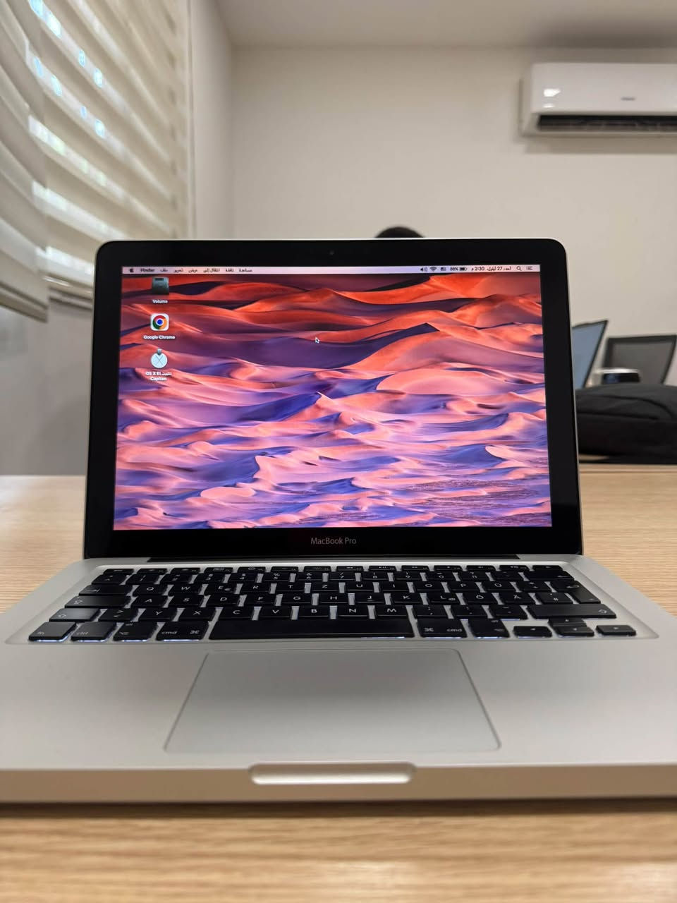 السلام عليكم
Macbook pro جدا نظيفة وياها شاحنة الاصلية 
السعر 115 الف بيها مجال للاتصال ***********
مكان بغداد بياع

نص مكتوب في الصور:
- مساعد MacBook Pro نظرة عامة على جهازك مكونات الكمبيوتر ATA Bluetooth FireWire NVMeExpress PCI SAS SATA/SATA Express SPI Thunderbolt USB التخزين التشخيصات الذاكرة الصوت الطابعات الطاقة الكاميرا إنشاء القرص بطاقات إيثرنت رسومات/شاشات عرض قارئ البطاقات قناة الألياف واجهة SCSI المتوازية RAID للأجهزة الشبكة WWAN Wi-Fi المواقع حدار الحماية مكونات الكمبيوتر > Edds MacBook Pro اسم الطراز: MacBook Pro معرف الطراز: MacBookPro5,5 اسم المعالج: Intel Core 2 Duo سرعة المعالج: 2.53 غيغاهرتز عدد المعالج: 1 إجمالي عدد المراكز: 2 الذاكرة المؤقتة L2: 3 م.ب. الذاكرة: 4 غ.ب. سرعة الناقل: 1.07 غيغاهرتز إصدار Boot ROM: MBP55.00AC.B03 إصدار SMC (النظام): 1.47f2 الرقم التسلسلي (النظام): W892822666J UUID للجهاز: 497BCFF8-BC7D-536E-B596-E1D5785E64D0 مستشعر الحركة المفاجئة: الحالة: تم التمكين
- عرض عام شاشات العرض التخزين الذاكرة الدعم خدمة متوفر 948.3 غ.ب. من 999.34 غ.ب. Volume تطبيقات 74.23 م.ب. الصور 894.9 م.ب. الصوت 62.4 م.ب. الأفلام 46.8 م.ب. نسخ احتياطية 18.6 م.ب. قرص 1 ت.ب. SATA SuperDrive تنسيقات القرص التي يمكن كتابتها: CD-R, CD-RW, DVD-R, DVD+R, DVD-RW, DVD+RW, DVD-R DL, DVD+R DL
- عرض عام شاشات العرض التخزين الذاكرة الدعم خدمة OS X El Capitan 10.11.6 MacBook Pro المعالج 2.53 GHz Intel Core 2 Duo الذاكرة 4 غ.ب. 1067 ميغاهرتز DDR3 رسومات NVIDIA GeForce 9400M 256 م.ب. الرقم التسلسلي W892822666J تقرير النظام... تحديث البرامج... TM and © 1983-2018 Apple Inc. كافة الحقوق محفوظة. اتفاقية الترخيص