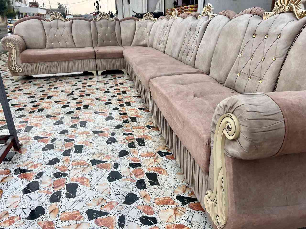 ديوان • ٧ونص متر • ٦قطع