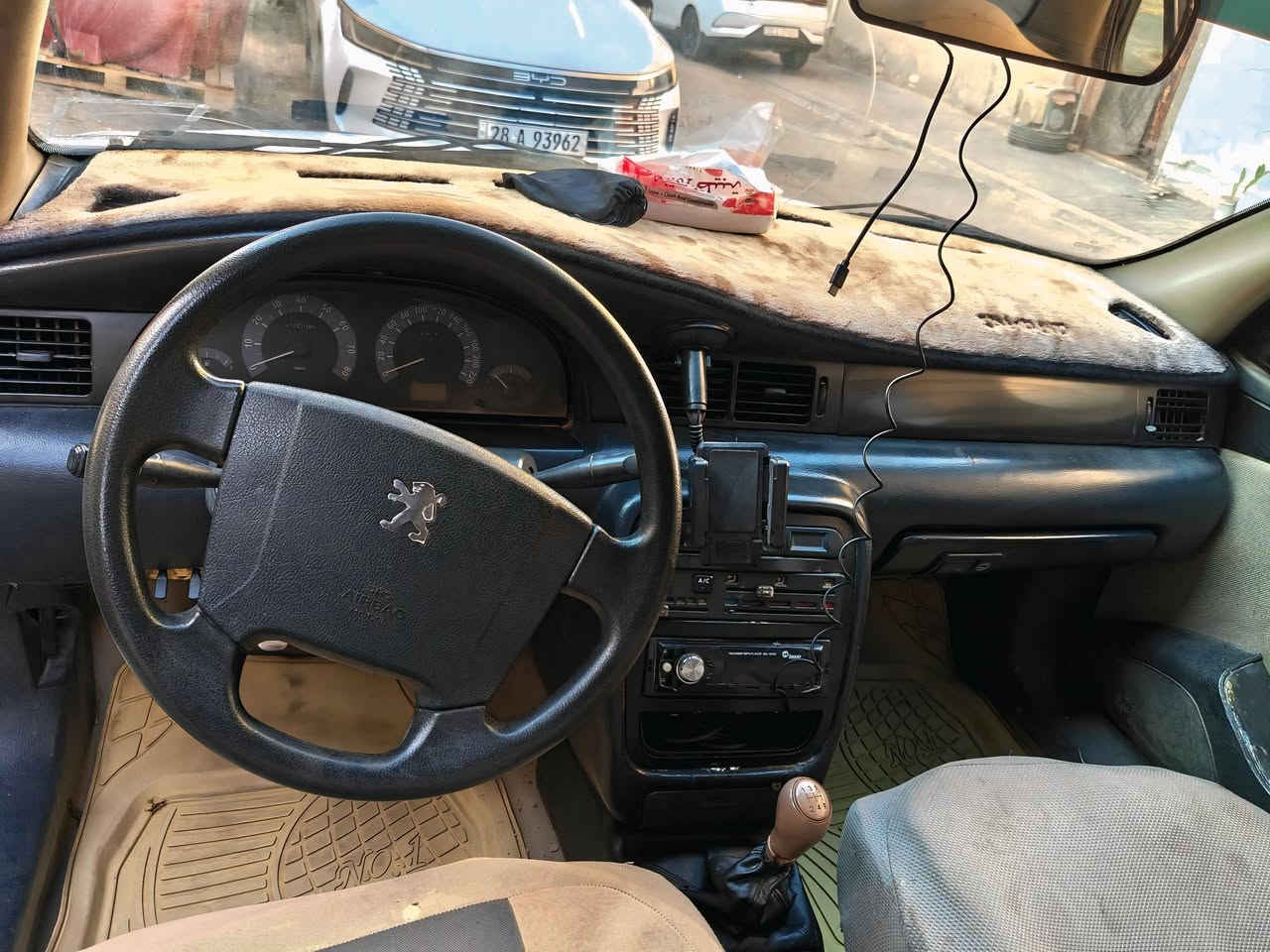 السلام عليكم سمند موديل ١١ سنويه ٢٠٢٩ رقم انكليزي قادسيه مكينه كير صدر امامي كله جديد تبريد ثلج لامعجون ولاصبغ ولاضربه السياره خير من الله شرط حماوه ربع تبريد او بدون للبيع السعر ٣٦ مكاني نجف للاستفسار على الرقم ***********
