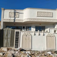 منطقة الرشاد • ١٠٠م • جاهز للسكن