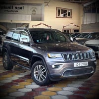 Jeep لمتد موديل 2019  محرك 3.6 لتر   بانوراما رادار حساسات امامي خلفي ...