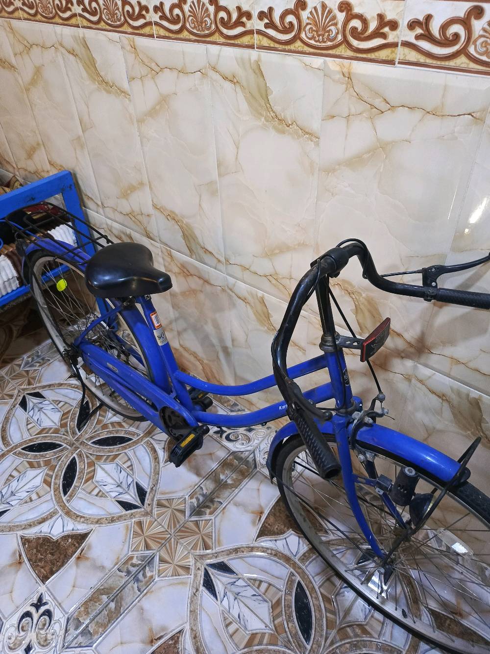 بايسكل سياحي جديد مايستخدم حاويه بالا سعر ١٣٠بي مجال قليل علوان البصره الاصمعي جديد شقق الفاو
