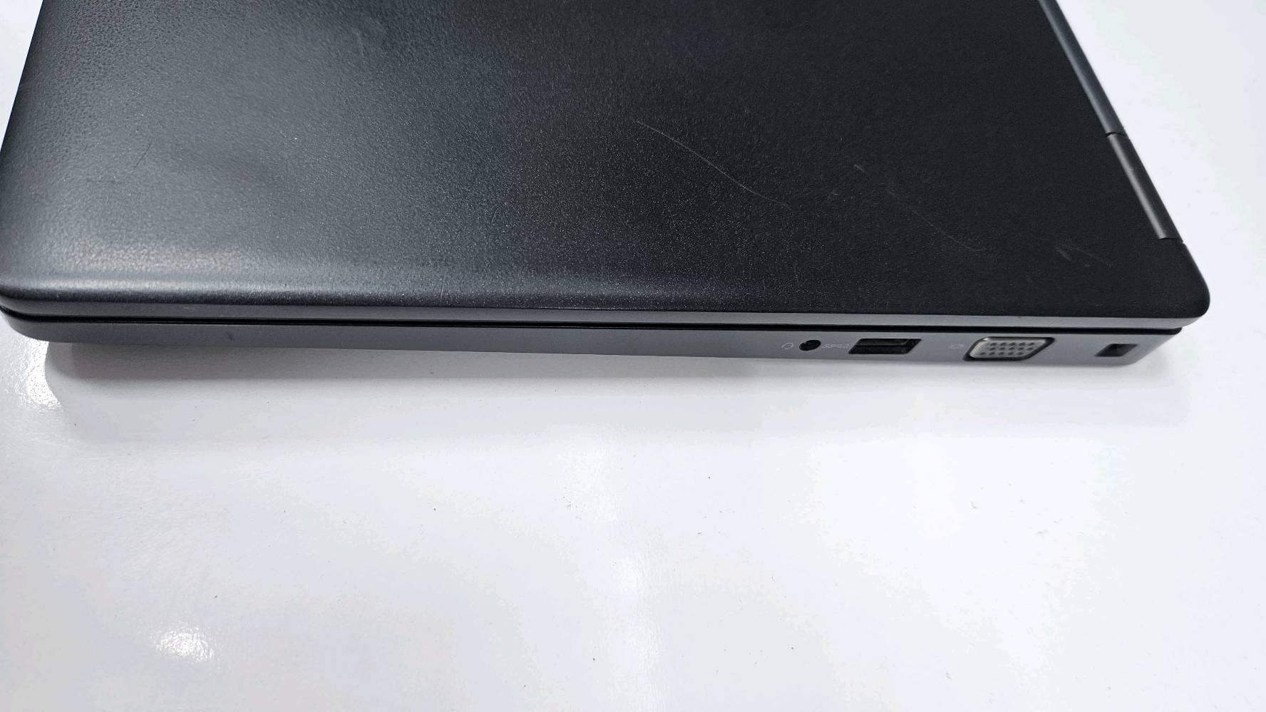 جهاز مرتب وقوي بمعالج Core i5 U  جيل 8 — 💰وبسعر 375 الف  فقط🔥

💻  Dell Latitude 5490
⚡ Core i5 U| الجيل 8
🧠  8 GB DDR4 | قابل للتطوير
💾  256GB SSD M.2| قابل للتطوير
🖥️ 14 HD
 ✨INTEL GRAPHICS UHD 4GB| كرت شاشة مدمج(داخلي)      
✨NVIDIA MX130 2GB | كرت شاشة خارجي

✅ يفيد للدراسة، الأوفيس، التصفح 

🛡ضمان اسبوع فقط في حال وجود خلل والفحص امام المندوب
🚕التوصيل مجاني لجميع المحافظات
🎁ملحقاته: 
🔌شاحنة اصلية
🖱ماوس 
💼حقيبة
📩 التواصل واتساب :***********