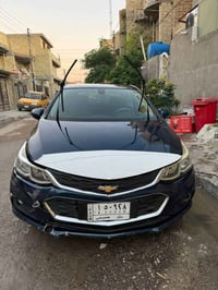 للبيع  كروز 2019 فول موصفات عدا الفتحه السياره خير من الله جديده ونضيف...