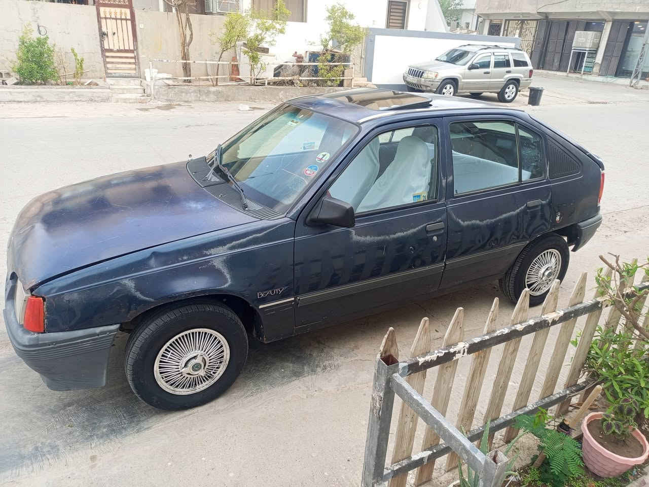 كاديت ٩١ • بنزين • بطارية جديدة