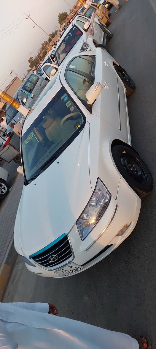 سوناتا موديل ٢٠١٠ خليجي سياره حلوه ونضيفه كلش للبيع او المراوس سونار موضح بصور مكاني سماوه ***********
