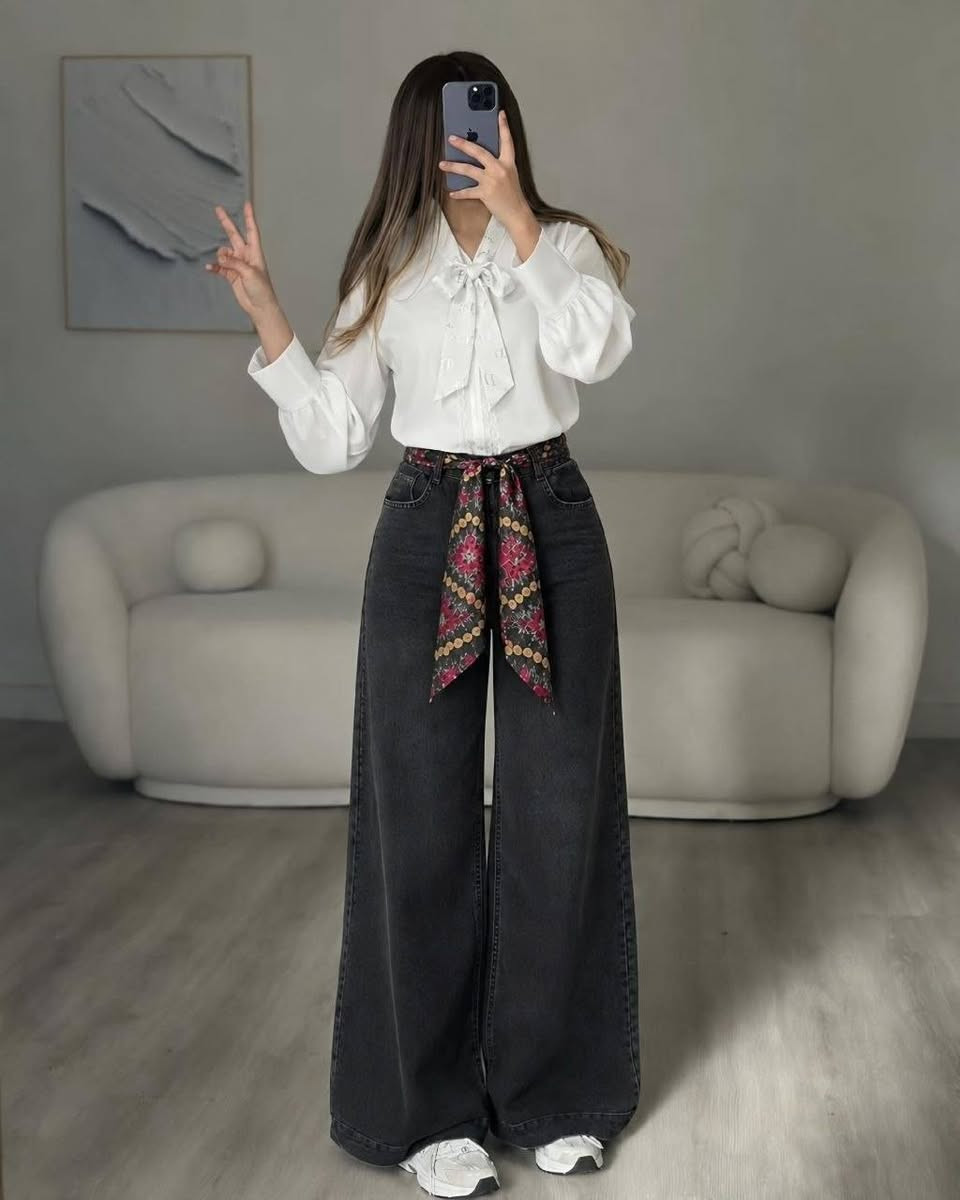 لاحجز واتساب ***********
بنطلون جينز❤‍🩹
38-40-42-44-46-48
توصيل جميع محافظات العراق 🚙
