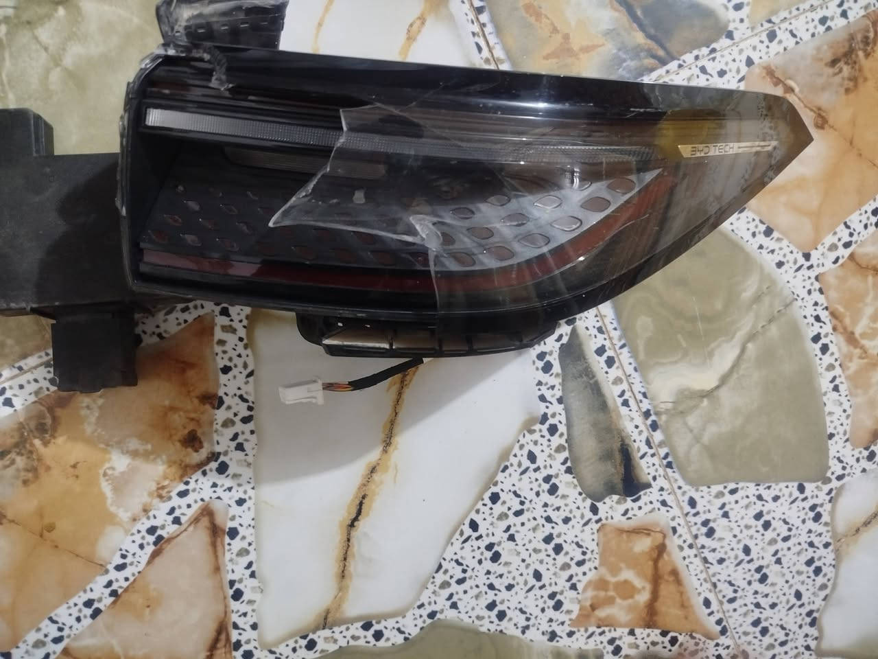 البيع جنطه بوادي سيل فايف وففل جنطه وبك لايت الاستفسار ***********
