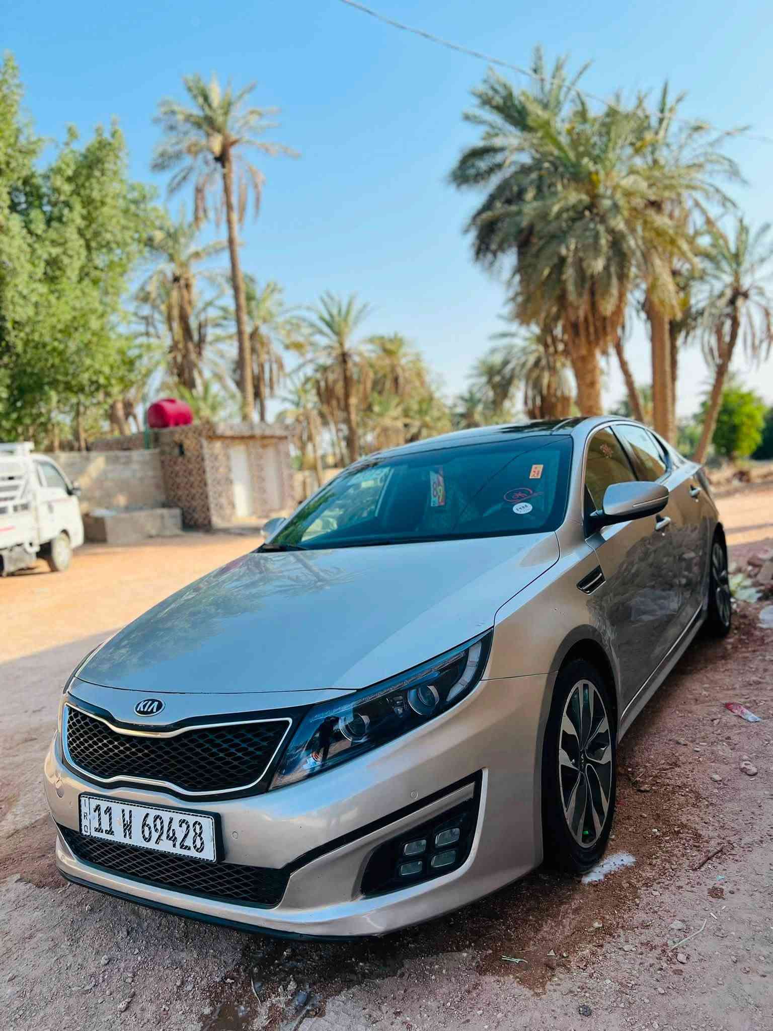 السلام عليكم كيه اوبتيمه 2015 خليجي 2400 فول مواصفات اعله فئه رقم بغداد بسمي ماشيه 170 حقيقي بيه جاملغ خلفي صبغ والباقي كفاله شرط السونار كير محرك شرط برغي مامفتوح بيهن تبريد ثلج حداديه خير من الله السعر128 وبيه مجال لشراي مكاني رميثه ستفسار ***********
