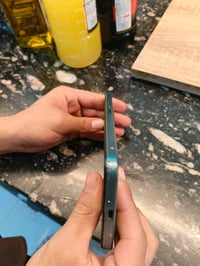 ب ايفون