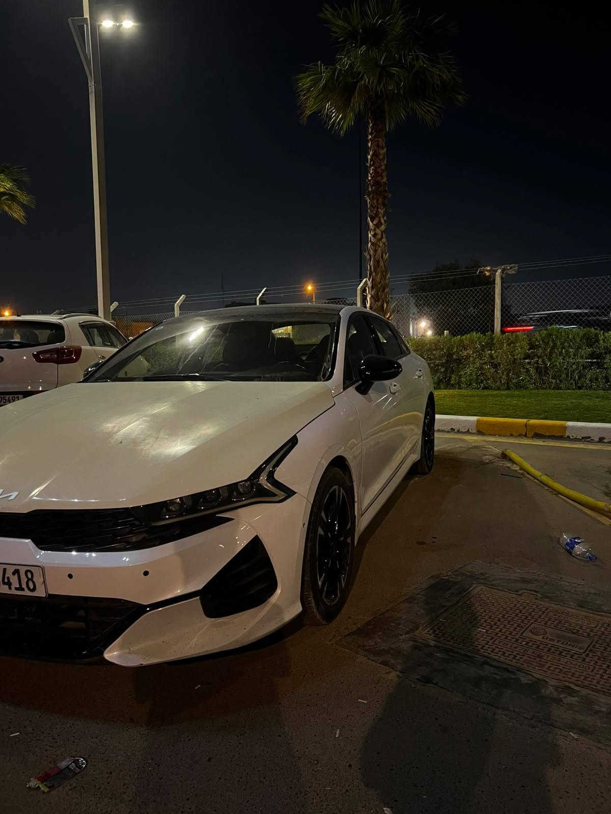 السلام عليكم k5 موديل 2023 جيتي لاين السعر 140 وبيهة مجال 
فول مواصفات داخل احمر بنراما تحكمات ستيرن رادار امامي خلفي جانبي نقطة عمياء تحديد مسار مواصفات الجيتي لاين معروفة

السيارة اني كاصهة من امريكة ع ايدي حادثهة فقط جاملغ و ربع البنيد بدون ايرباك السيارة الضربة مواصلة حتة الراديتر مابيهة لا شواصي ولا لغود  + سويتلهة سونار قبل كم يوم طلع بيهة حادث ب امريكة قبل حادث المزاد ومصلح ب امريكة  بيهة صفحة صبغ و موجود صورة السونار السيارة مابيهة ولا شخط داخل العراق استخدام منزلي مال طالب جامعة  الاستفسار ***********

نص مكتوب في الصور:
- Sales history with prices and images from the best vehicle 000-41331596 - 01/15/2025 - IAA Inc. bidspace.info
- 7:06 000-41331596 - 01/15/2025 - IAA Inc. omepage >> KIA >> K5 2023 KIA K5, VIN: 5XXG64J21PG198987 2023 KIA K5 N: 5XXG64J21PG198987 | LOT: 41331596 bidspace.info
- 7:06 000-41331596 - 01/15/2025 - IAA Inc. omepage KIA K5 2023 KIA K5, VIN: 5XXG64J21PG198987 023 KIA K5 N: 5XXG64J21PG198987 | LOT: 41331596 bidspace.info
- كار تشيك
- الكشف عن الصبغ السمكرة البارد التبديل الخدوش المحرك الكير المنظومات الكهربائية
- ***********
- ***********
- العنوان : بغداد - البياع - تقاطع درويش - مقابل المجمع السكني
- تاريخ الفحص 17-09-2026
- الوقت 7:28:35 PM
- اسم صاحب السيارة محمد عماد
- رقم السيارة 11 Z96418
- النوع والموديل كيا كي 5 / ابيض 2023
- ملاحظة : الفحص نافذ لمدة 3 ايام من تاريخ الفحص
- الجانب الايمن صبغ ومفتوح جامغ أمامي - طخة وبارد باب أمامي - طخه جامغ خلفي - رصعات وخدوش في الجانب
- الجانب الايسر صبغ ومفتوح جامغ أمامي - صبغ ومفتوح باب أمامي - صبغ ومفتوح باب خلفي - صبغ تكمة - صبغ وقص تكمة داخلية - قص وتبديل جامغ خلفي
- المصد الخلفي تبديل وصبغ قبق الجنطة - تبديل وصبغ دعامية - ضرر وتصليح داخل قبق الجنطة
- الجزء العلوي قمارة غير مفحوصة
- المصد الامامي صبغ ومفتوحة دعامية - صبغ ومفتوح بنيد
- الفحص النهائي للعيطة المرقمة : 11 Z96418 النوع والموديل كيا كي 5 / ابيض 2023 بتاريخ 17-09-2026
- CAR CHECK