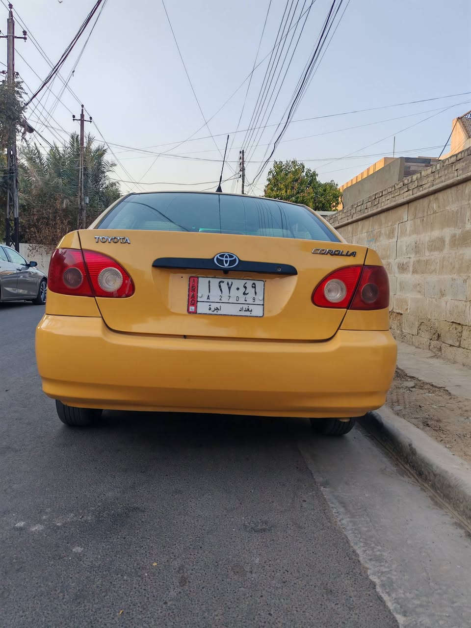 السلام عليكم للبيع كورولا نحله موديل ٢٠٠٨ حادثه جاملغ وبنيد مكينه كير خير من الله تبريد حلو صبغه جديده نصبته كلش حلوه احلى من الصور شاشه كامره هيئه مرور مصفره نقصه بس صدر سعر 61 ورقه مكان بغداد
أني مكلف بلنشر هذ السياره
***********
