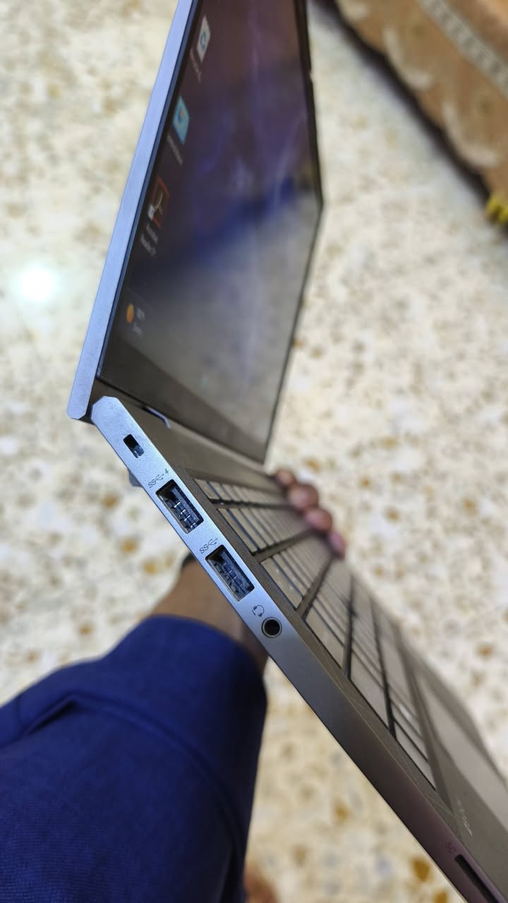 السلام عليكم عندي حاسبة hpفئة الZbook ممتازة للمهام الهندسية والبرمجة والالعاب تشغل GTA5 الحاسبة جداً نظيفة ومواصفاتها امامكم بالصور 
عيبها الوحيد فقط ضربة خفيفة من الحافة ومتأثر
والسعر 500 الف وبيها مجال خير من الله 

 للاستفسار الاتصال او واتساب على الرقم 
***********
