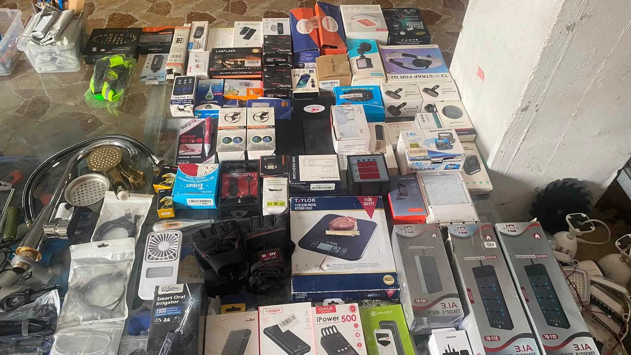 اسعار  مناسبة وجودة 💯
*********** 

https://emiratescentre-general-trade.com/
