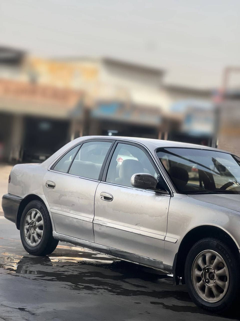 من رخصت الادمن.  السلام عليكم سوناتا 2 موديل 94 رقم بغداد محرك مسكر كير اوتماتيك السياره بلادية  مكانها بغداد السنويه بأسمي  مشروع وطني السعر 45 وبيها مجال بسيط للاستفسار الاتصال على الرقم ***********
