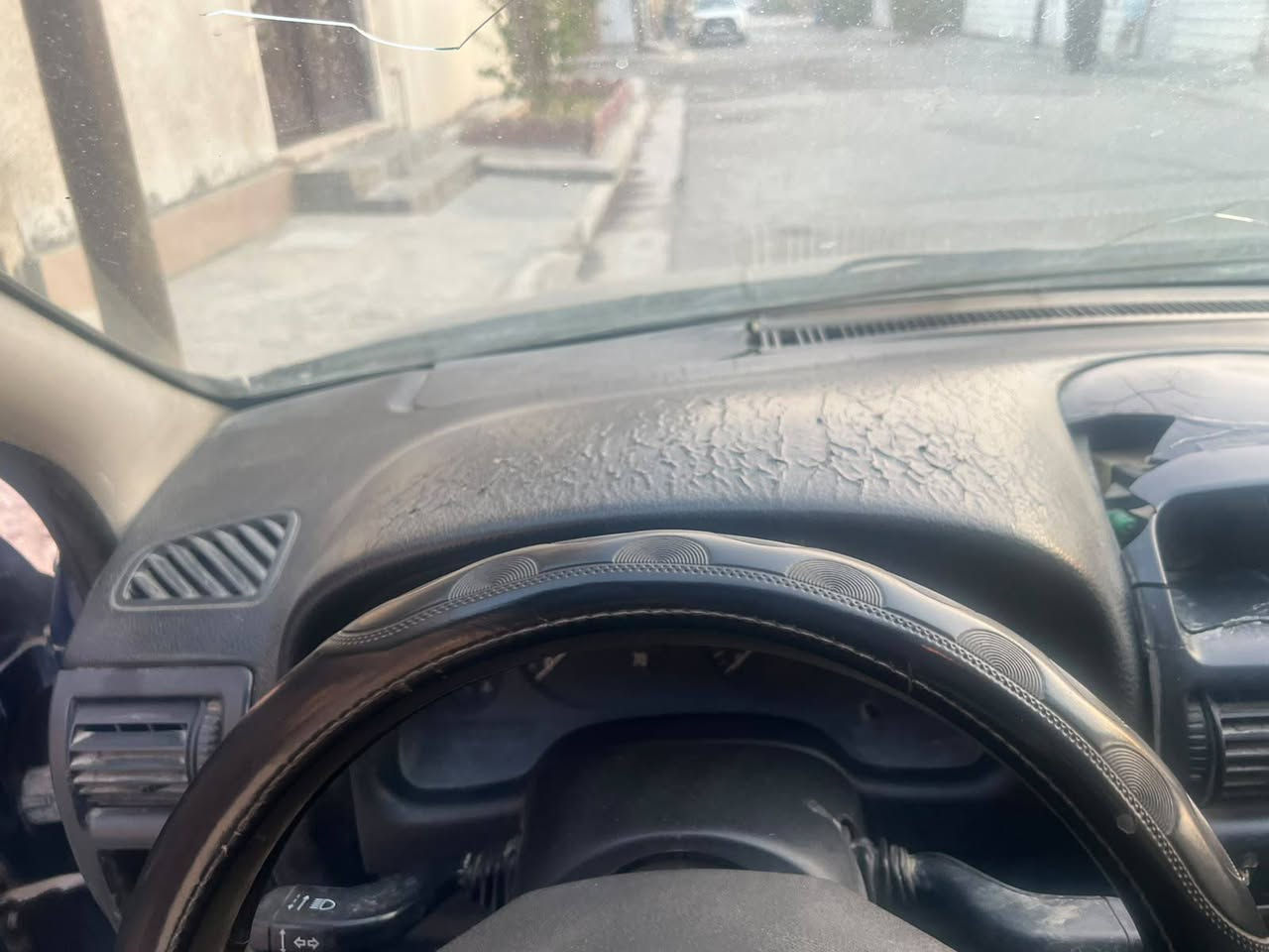 السلام عليكم اوبل استرا موديل 2002 للبيع كير مكينه  تبريد يردله صونده بس  رقم بغداد نكليزي تحويل ثاني يوم العنوان بغداد السعر 43 وبيها مجال للستفسار ***********
