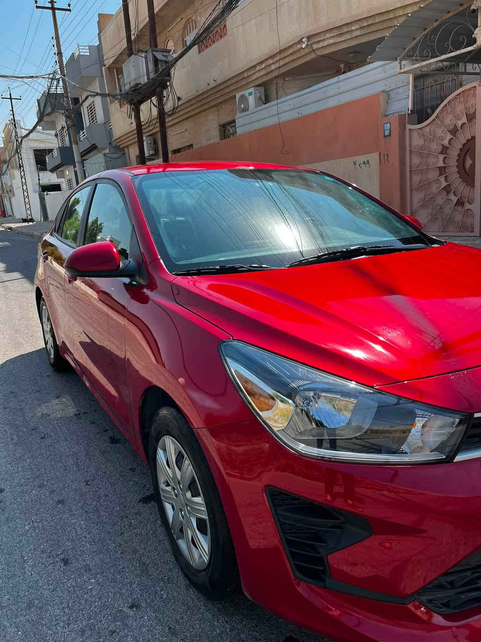 كيا ريو 
موديل 2023
اللون: دم الغزال 🩸 
سياره نضيفه وضع شركه 
ماشيه 17 الف ميل فقط
مواصفات نص فول 
الضرر : بابين اليمين مبدلات شركه باعتبار كلين
رقم نينوى مسطره الجديد 
السياره باسمي شرط التحويل
السعر :127 وبيها مجال 
للاستفسار الاتصال على الرقم: ***********
