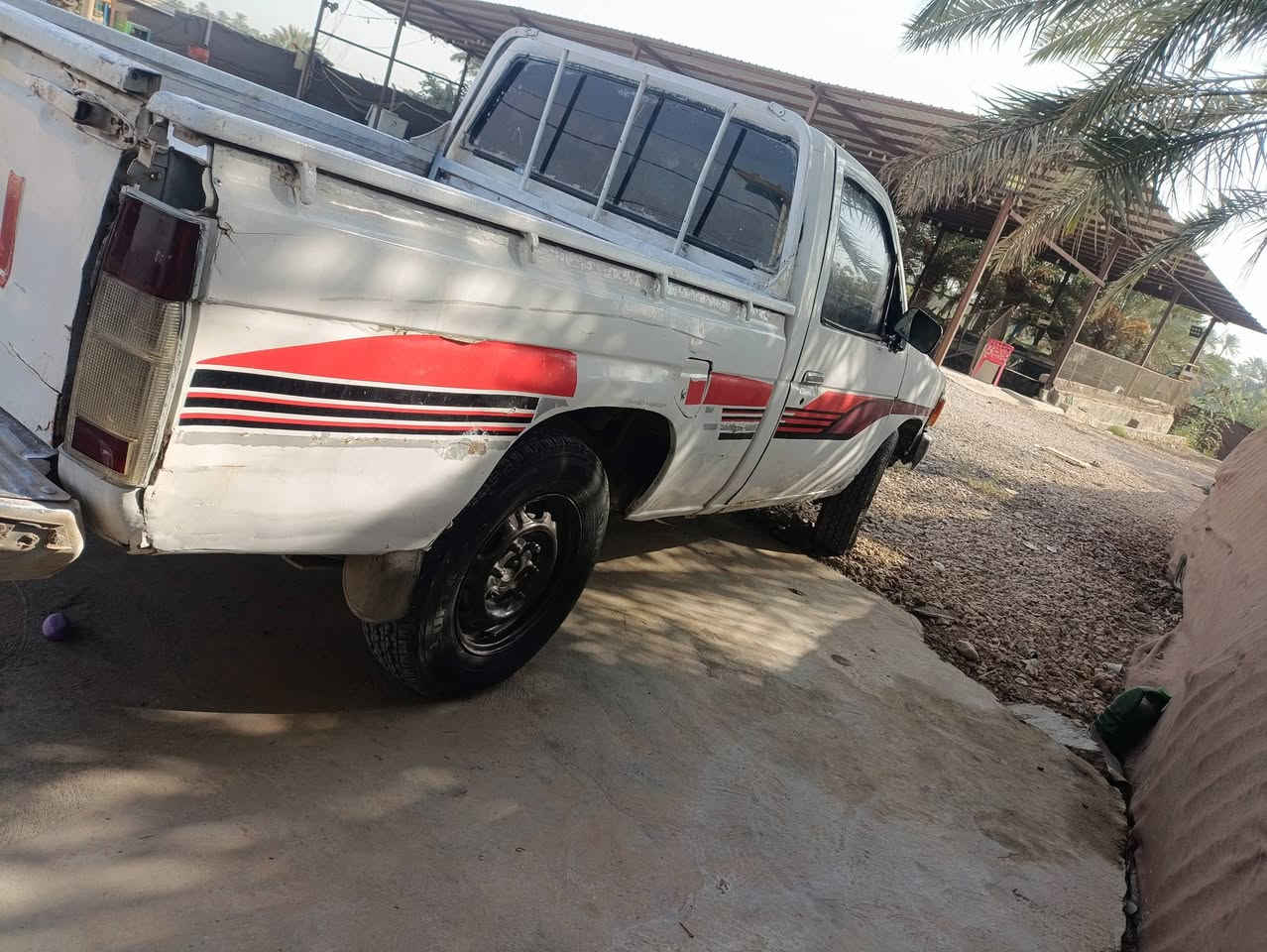 نيسان بيكم • ٩٢ • رقم مثنى