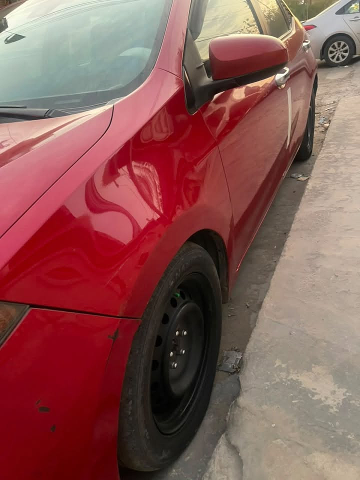كورلا LE موديل 2018 لون احمر سياره امريكي حادثها جاملغ ايمن و4 اصابع صبغ من البنيد
باسمي بغداد  مواصفات
تحكم ستيرن جهيتن مانع انزلاق 
تحديد مسار 
مانع انزلاق 
كامره 
شاشه 
باقي مواصفات 
محرك 1800 دوش
سعر 
123$ بيها مجال قليل
***********
