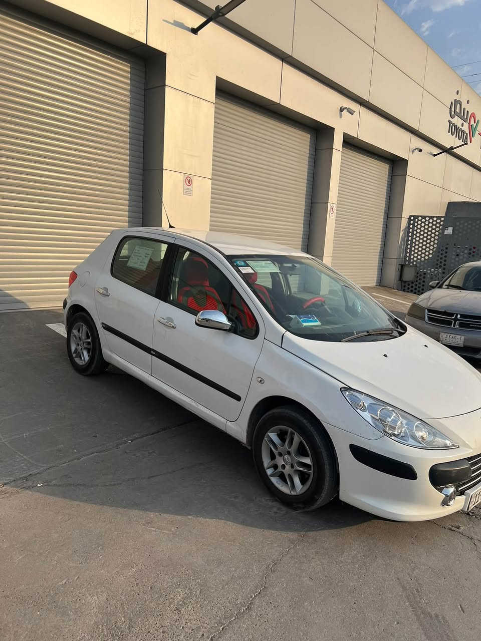 بيجو 2006 307
كاملة كير مكينة تبريد صدر تخم تاير كلة جديد ويل رياضي
سيارة نقص ما بيها رقم بغداد تحويل ثاني يوم 
السعر 55 بيها مجال بسيط 
بغداد الغزالية ***********

