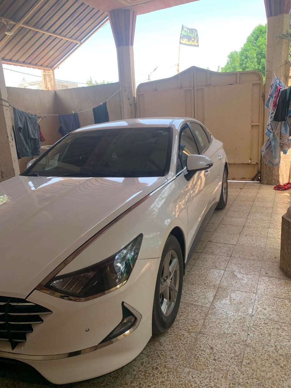 السلام وعليكم
سوناتا موديل 2023 خليجي 

لونه ابيض 

بيه قطعه وحده بس بنيد وشوي بالجاملق 

تبريد قطعتين

مفتاح مو بصمه 

سعره مناسب جداً 

رقمها أربيل خصوصي 

رقمي *********** اسيا

*********** اثير 

باقي التفاصيل خاص
