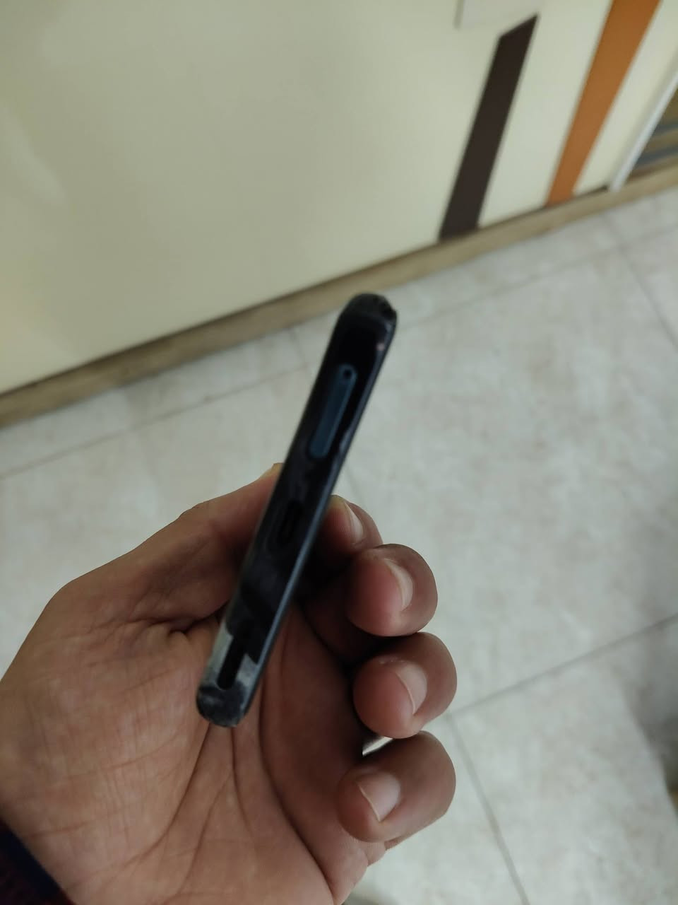 السلام عليكم هونر x9c مبدل شاشة اصلية لون جهاز كدام عينكم وحاليا مغلف السعر 250 وبي مجال للشراي عنوان بغداد رقم هاتف ***********

نص مكتوب في الصور:
- ٢:٠٣
- حول الهاتف
- 10
- MagicOS
- المعالج المركزى
- Snapdragon 6 Gen 1
- اسم الجهاز
- HONOR X9c
- ذاكرة الوصول العشوائي
- ٨,٠ غيغابايت
- 8,0+ غيغابايت Honor RAM Turbo
- شاشة بتقنية حماية البصر من
- Honor
- ٢٧٠٠ x ١٢٢٤
- بطارية السيليكون والكربون
- mAh 6600
- وحدة التخزين الداخلية
- المساحة الفارغة ٢٠٧,٧٢ غيغابايت
- الإجمالي ٢٥٦ غيغابايت
- الموديل
- BRP-NX1
- رقم الإصدار
- 10.0.0.166(C185E6R5P1)
- GPU Turbo
- إصدار MagicOS
- 10.0
