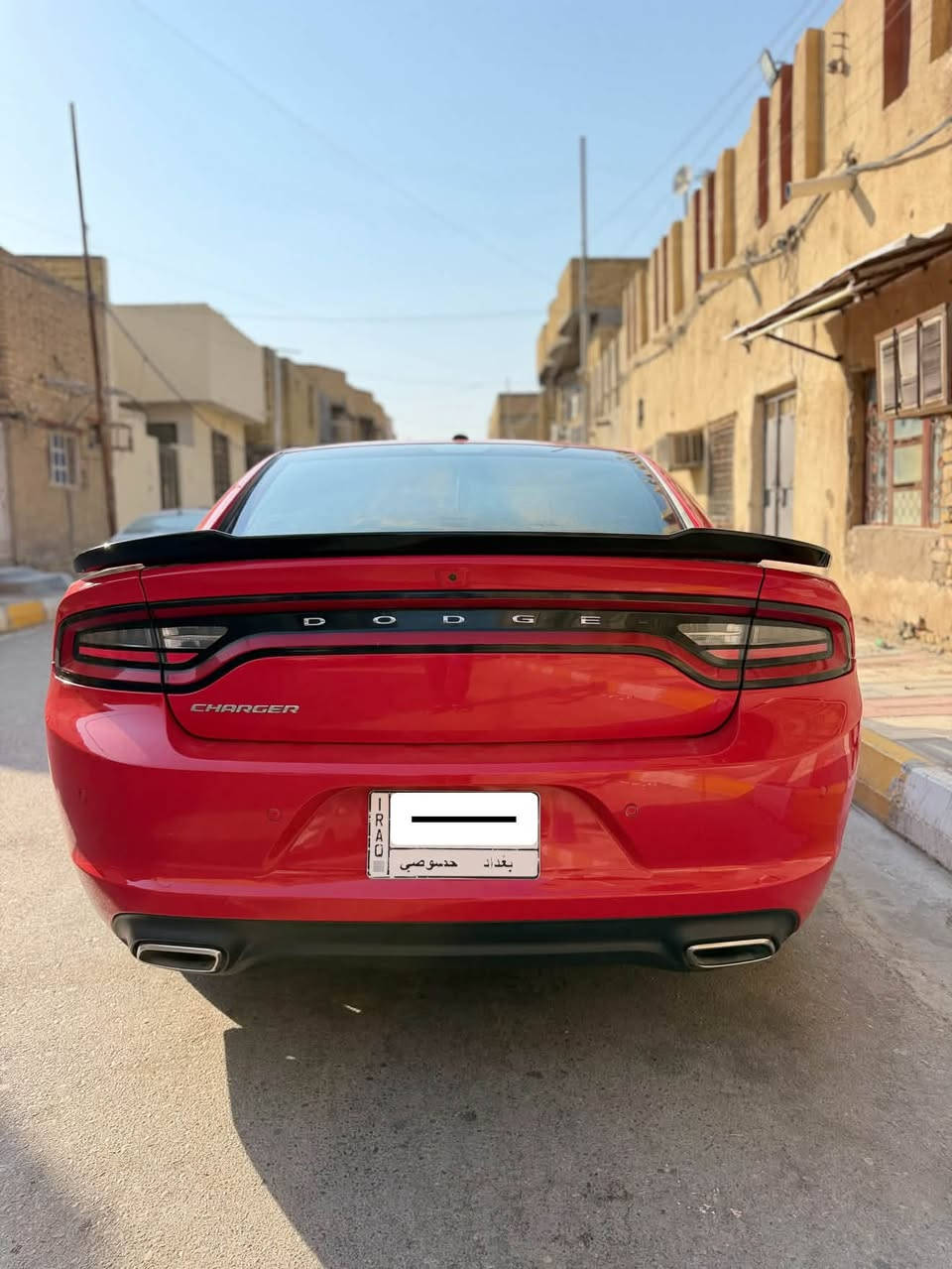 السلام عليكم 
جارجر 2022 احمر طماطي sxt حره بغداد بأسمي تحويل مباشر
ماشية 44 الف  
((بيه كلير من الشركة بجه اليمنه وخشم البنيد اقل من شبر ومصلح نفسه ))
الايرباك سليم والسيارة جديدة وجاهزة مابيه اي نقص
السعر 215 $ مكان السيارة ناصرية
***********
