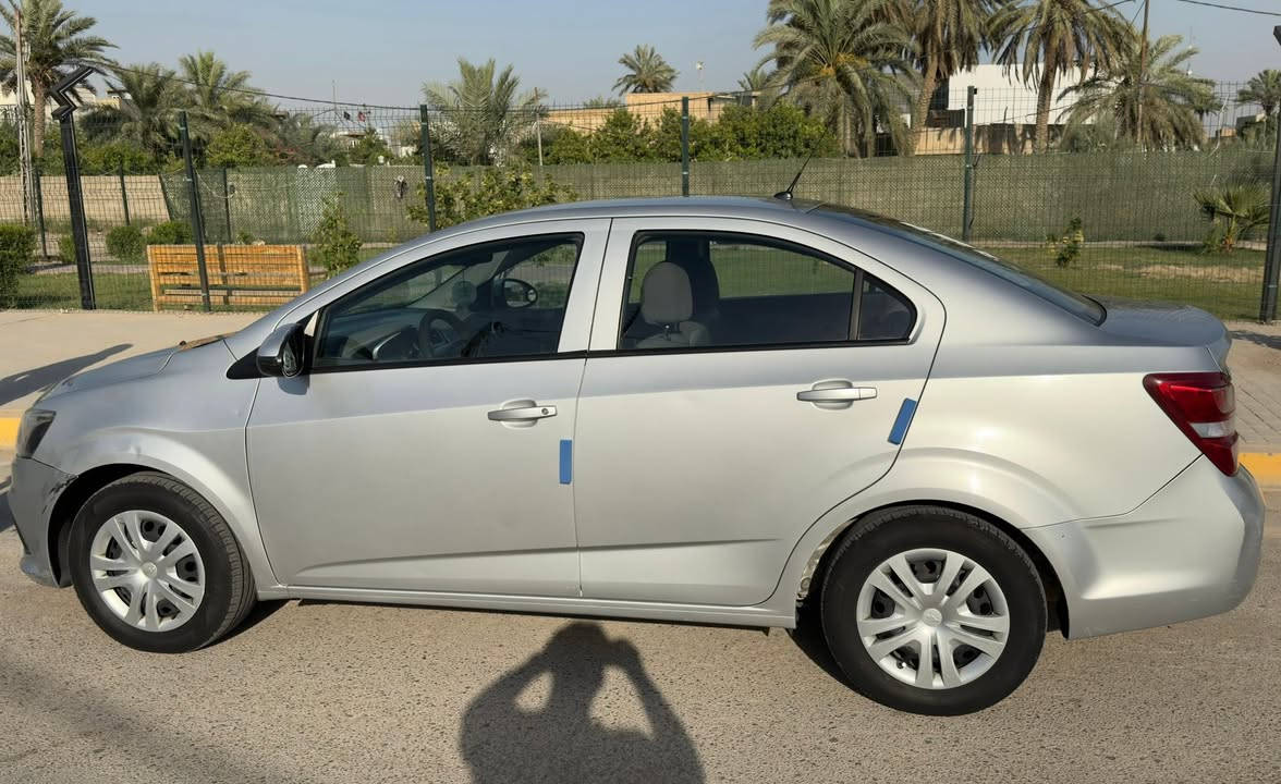 السلام عليكم
للبيع اڤيو 2018 خليجيه كفاله
رقم اربيل الدولي 
سعرها 85$ وبيها مجال
المواصفات :
. مكينه 1600
. 4 جام اوتو
. فتح و قفل الابواب اوتو 
. بلوتوث
‏. USB و AUX
. تحكمات ستيرن
. لدات نهاريه
. كاميرا
. مانع انزلاق
. تحكم بالمرايات كهرباء

العنوان : واسط. الزبيدية
هاتف: *********** موجود واتس اب
