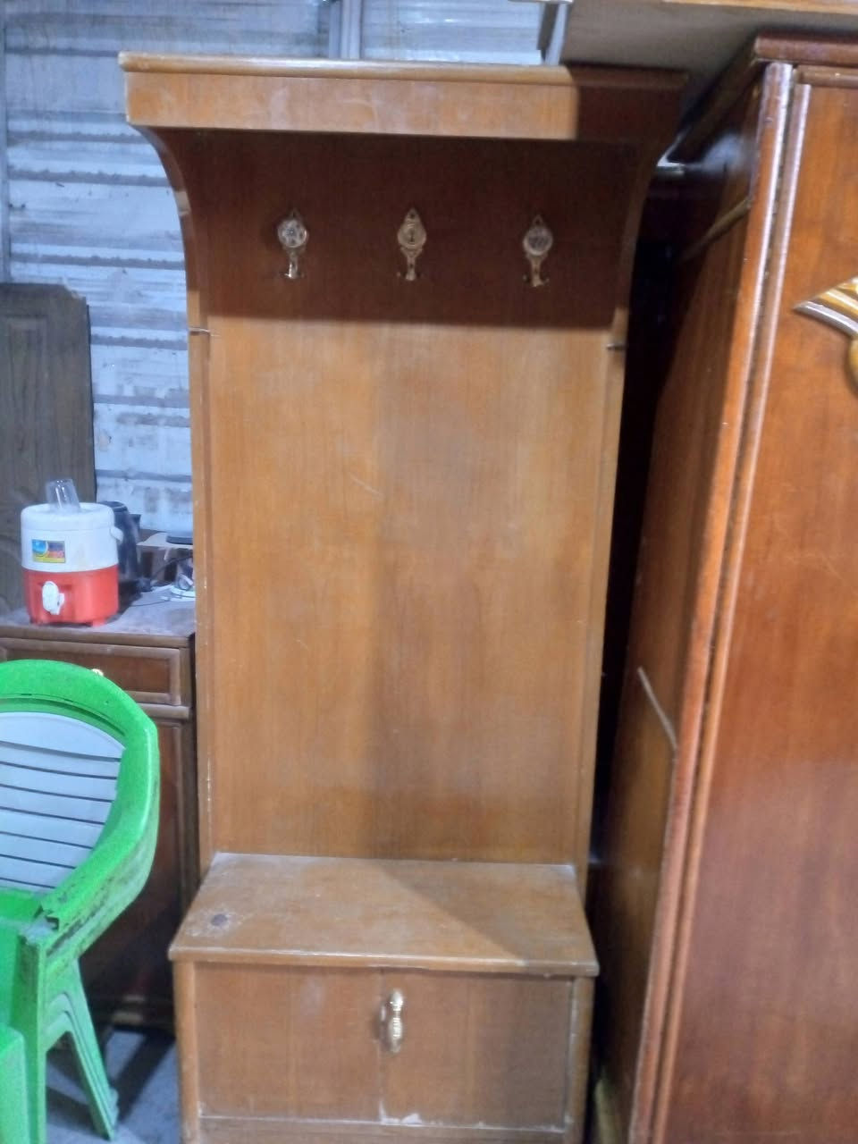 غراض مناسبة • للبيع • غرف نوم