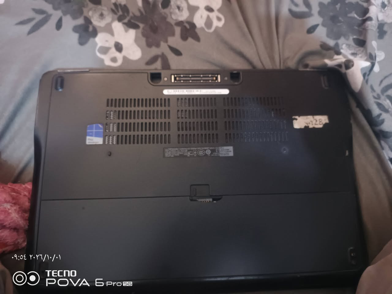 💻 Dell Latitude E7450 — جهاز عملي وسريع بسعر 150 ألف فقط
إذا تبحث عن لابتوب عملي للدراسة، العمل، الإنترنت، البرامج المكتبية، مشاهدة الفيديو، وحتى تشغيل الأنظمة والبرامج المختلفة، فهذا الجهاز خيار ممتاز بسعر مناسب جدًا.
🔹 Dell Latitude E7450
🔹 Intel Core i5 الجيل الخامس – i5-5300U
🔹 RAM 8GB
🔹 SSD 256GB ⚡
🔹 شاشة 14 بوصة FHD بدقة 1920×1080 🖥️
🔹 Intel HD Graphics
🔹 Windows 11 Pro
🔹 جهاز خفيف وعملي وسهل الحمل
🔹 مناسب للدراسة، العمل، الإنترنت، Office، البرمجة والاستخدام اليومي
🔹 وجود SSD وRAM 8GB يعطي الجهاز استجابة جيدة في الاستخدام اليومي
🎁 والأجمل: كيبورد إضافي هدية مجانية مع الجهاز
يعني تحصل على جهاز + كيبورد إضافي بدون أي تكلفة إضافية.
⚠️ ملاحظة بكل وضوح: توجد 3 أزرار في الكيبورد الأصلي لا تعمل، لذلك أرفقت كيبورد إضافي هدية للاستفادة من الجهاز بشكل طبيعي.
💰 السعر: 150,000 دينار فقط
📍 المكان: كربلاء.   رقم التواصل والواتساب (***********)
الجهاز مناسب لمن يريد لابتوب عملي بإمكانيات جيدة وبدون دفع سعر الأجهزة الحديثة، ومعه كيبورد إضافي مجانًا.

نص مكتوب في الصور:
- ٠٩:٤٥ ٢٠٢٦/١٠/٠١
- TECNO POVA 6 Pro 5G
- ٠٩:٤٩ ٢٠٢٦/١٠/٠١ TECNO POVA 6 Pro 5G
- ٠٩:٥٤ ٢٠٢٦/١٠/٠١ TECNO POVA 6 Pro 5G
- ٠٩:٥٣ ٢٠٢٦/١٠/٠١
- TECNO
- POVA 6 Pro 5G