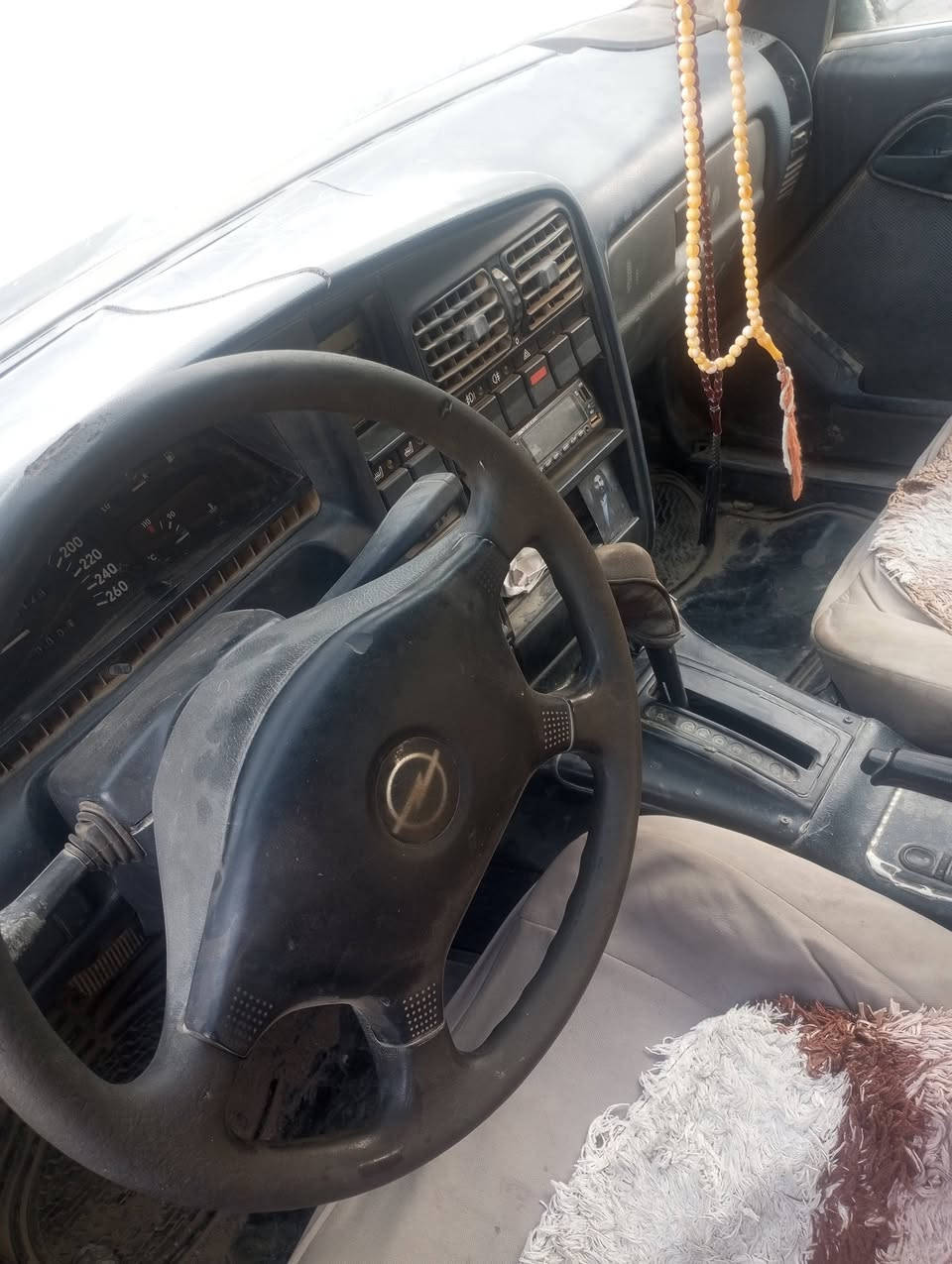 ابول اوميكا ستيشن رقم نجف انكليزي مكينة راس الثور حاوية حدادية كاملة نقص جامة جانبية خلفية السعر24ورقة  للاتصال *********** ملاحظة السيارة بأسمي ولا توجد غرامة مداور مباشر المكان الديوانية قضاء الشامية
