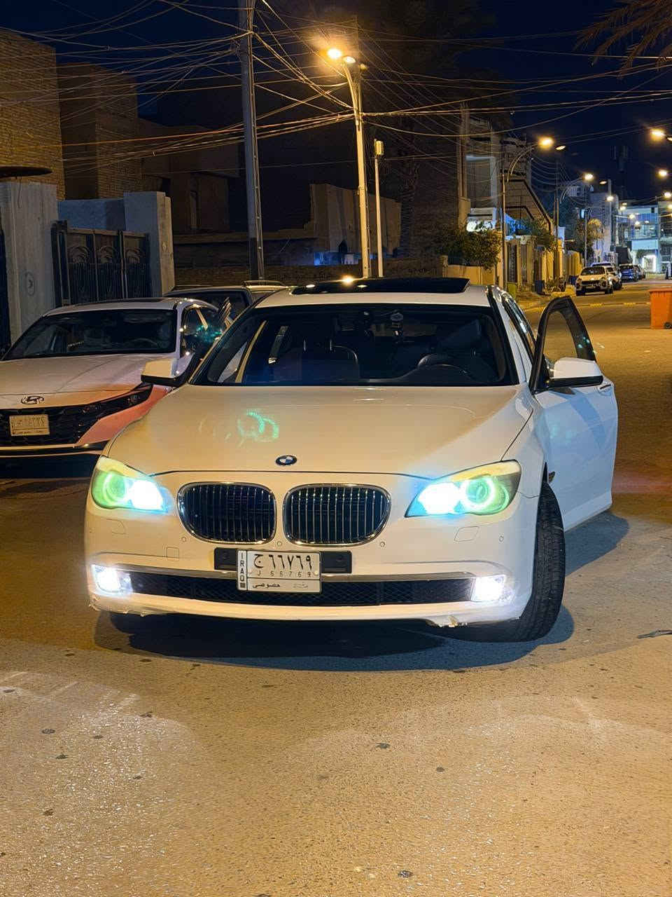🚘 للبيع BMW 730Li موديل 2012 – F02

🔹 محرك 6 سلندر تنفس طبيعي بدون تيربو
🔹 جير أوتوماتيك
🔹 دفع خلفي
🔹 داخلية جلد فخمة
🔹 مقاعد كهربائية
🔹 ذاكرة للمقاعد
🔹 تحكم كهربائي بالمقود
🔹 تحكم بالمناخ الأمامي والخلفي
🔹 فتحات هواء أمامية ووسطية وجانبية وخلفية
🔹 فتحة سقف
🔹 ستائر كهربائية
🔹 حساسات أمامية وخلفية
🔹 كاميرا خلفية
🔹 تشغيل بصمة
🔹 مثبت سرعة
🔹 تحكم بالمقود
🔹 مرايا كهربائية وقابلة للطي
🔹 إضاءة داخلية
🔹 إنارة زينون
🔹 ضباب
🔹 حساسات مطر وإضاءة
🔹 نظام صوت BMW
🔹 Bluetooth للموبايل
🔹 ربط واتصال بالموبايل
🔹 USB / AUX حسب التجهيز
🔹 شاشة وسطية
🔹 نظام ملاحة حسب التجهيز
🔹 بلوتوث للمكالمات وتشغيل الصوت حسب التجهيز
🔹 تحكم صوتي
🔹 سنتر لوك
🔹 نوافذ كهربائية
🔹 تكييف أوتوماتيك
🔹 جنوط ألمنيوم
🔹 نظام ABS
🔹 نظام مانع انزلاق وثبات إلكتروني
🔹 وسائد هوائية متعددة
🔹 مراقبة ضغط الإطارات
كاميرات360درجه
حساسات اماميه وخلفيه
ابواب شفط مع الجنطه
الدبلات جوبلس
بردات للجام الخلفي
🎨 الحالة: بيها تبديل جاملغ + شوية صبغ.
السياره بيها نقوصات بسيطه وما تكلف
📍 الفلوجة – الأنبار
💰 السعر 200$ وبيها مجال
الرقم ***********
📩 للجادين مراسلة خاص
