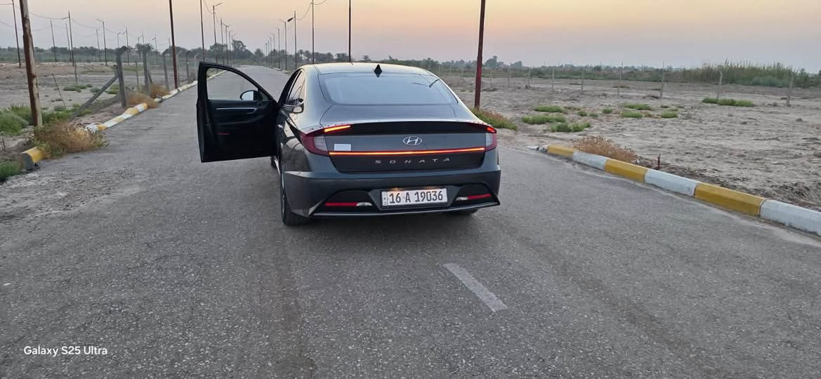 سلام عليكم
سوناته للبيع ٢٢شكل ومواصفات٢٣ فقط تسجيل٢٢
موصفاتهه👌 
مري شفط
اشاير بل مري 
راادارات جانبيه 
بصمه وتشغيل عن بعد
ترحيب 
تقفل وتفتح عن طريق المس 
تبريد قطعتين ثلاجه🥶
تبريد تدفئه كشنات 
كشنات متقلبه 
كامره 360 
بردات كرهبائيه
6انضمه قياده
شفتات رياضي  
شاشتهه تدعم الذكاء الصطناعي يعني العطل تتكلم 
تقدم اله المام وترجيع عل بك عن طريق البصمه
سياره فولللللل للخيررر من عده الفتحه 
سوناره موجود بيه رشات بكوريه لاضربه ولا معجون ولا بارد مجرد خدوش ومصبوغات بكوريه السعر/للستفسار***********

نص مكتوب في الصور:
- Galaxy S25 Ultra