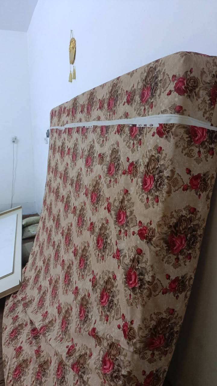 دوشك جربايه نظيف  مال غرفه تركيه  للبيع.  قيم بلي يرضي الله اخذه  للاتصال على رقم بي واتساب ايضن  ***********.عنوان الفلوجه حي الشهداء  شارع ابوو النسور
