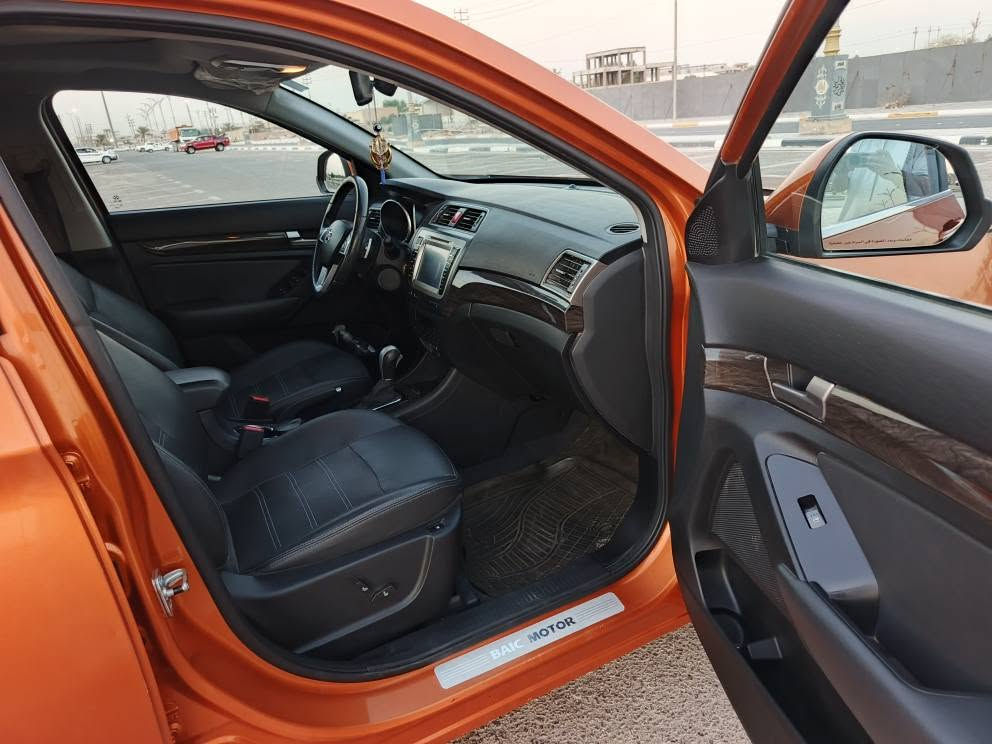 للبيع بايك سينوفا   x65  موديل 2022  السعر 125  للاستفسار ***********   السياره مطلوبه للمصرف استقطاع مباشر السياره مكفوله كفاله عامه  
   فول مواصفات  بصمه تشغيل بصمه ابواب  بنوراما  كشنات جلد  كهربائيه  تدفئه بالكشنات  تحكم سترين جهتين تبريد قطعتين ثلج محرك 2000تيربو  ماشيه 56 الف  
 عنوان السياره كربلاء  المقدسه كربلاء, العراق
