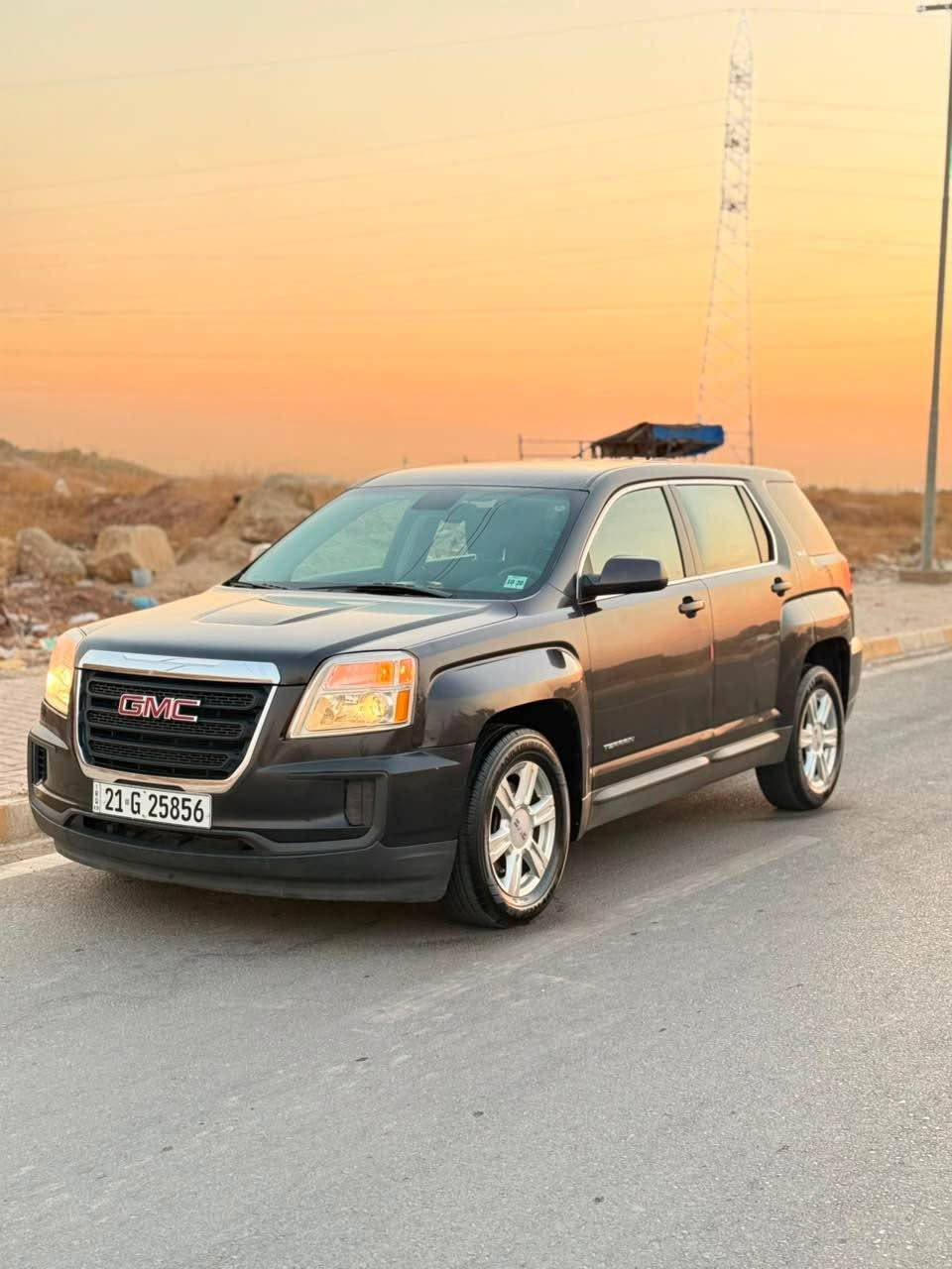 للبيع سيارة GMC تيرين موديل 2016
 الموديل: 2016
 اللون: أسود
 البودي: مكفول من الصبغ، مع وجود تعديل عالبارد بسيط
 المحرك والجير: بشرط الفحص والمعاينة
 التبريد، حدادية، إطارات: كله بشرط الشغال والنظافة
 السنوية: مجددة وباسمي (تحويل مباشر)
 السعر: 110 ورقة (11,000 دولار) وفيها مجال بسيط للطيبين
للإتصال والتواصل: *********** السليمانية, العراق
