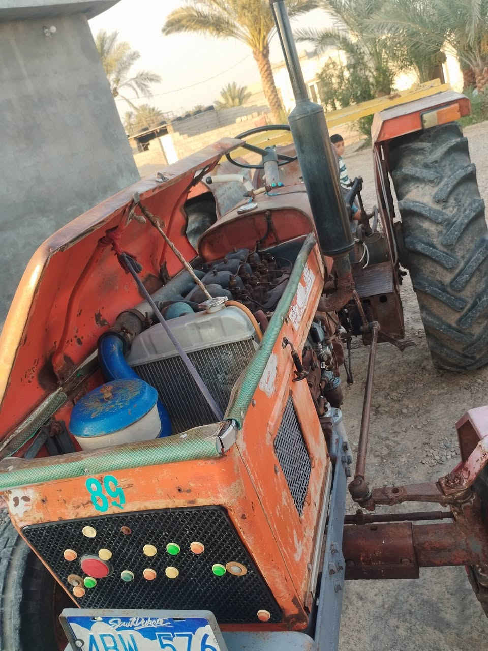 يالله سلام عليكم مكينه للبيع موديل 89 نضيفه بل الواقع احله من الصوره مكينه خير من الله تايرات جديد نكره سلف كهربايات كامله مابيها اي نقص سنويه موجوده بس بدون تحويل 

المكان ديالئ  خانقين قولاي 

الاستفسار اتصل علئ الرقم ***********
