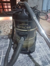 مكنسة • جديدة • مستعملة قليل