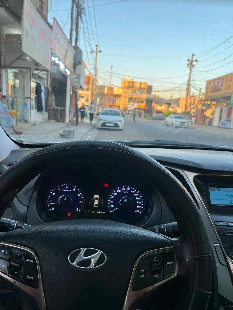 أزيرا خليجي VlPمكفوله كفاله عامه فول مواصفات 
محرك٣٠٠٠ يبخر من يم القبق الدهن فقط
كير صدر مكفول تبريد السياره بغداد السعر ١١٥ وبي مجال 
مديل 2014 داخل قيمري سايد بريك دكمه بردات جانبي وخلفي مري شفط اشاير بل مري خزان ميموري ردارت امامي ردارت خلفي حساست امامي  رقم الهاتف 0773581980  رقم الي بي واتساب ***********مكان السياره بغداد تحويل ثاني يوم
